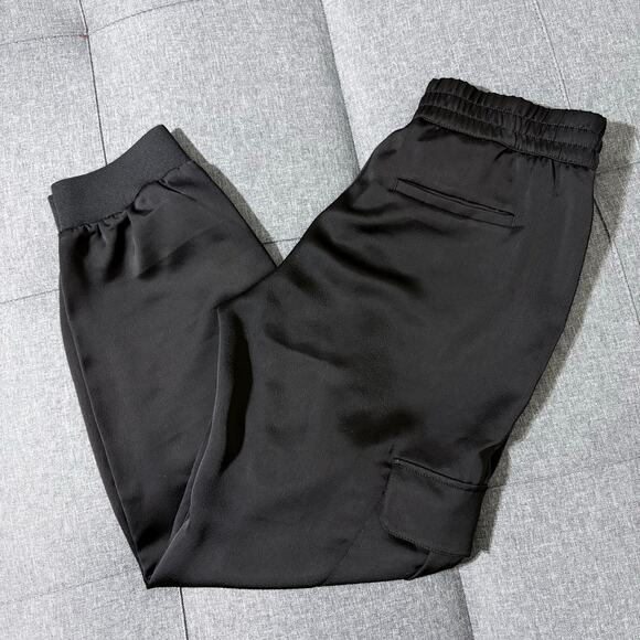 Banana Republic Pants Women Small Black Satin Cargo Jogger - Picture 7 of 7